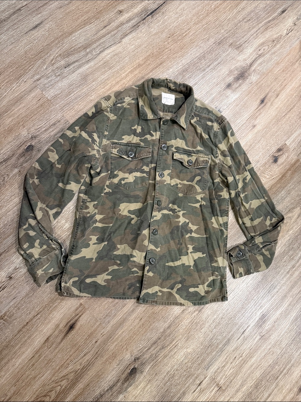 American Eagle Camo Shirt Jacket in Olive and Tan Vintage Look Like New Med